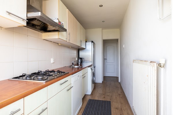 Medium property photo - Van der Waalsstraat 26, 3132 TM Vlaardingen
